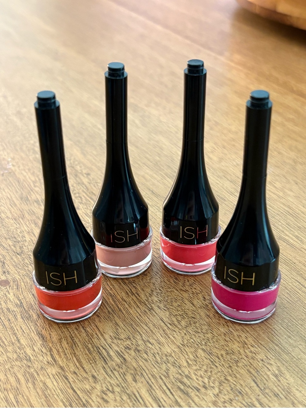 New Set of 4 ISH Lip Statement Colors w/ Brush Intriguing / Heroic / Hip / Happy